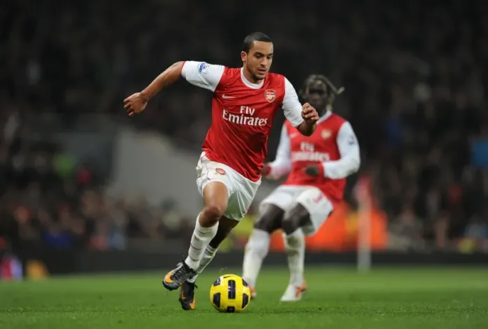 Framed Print : Theo Walcott's Winning Goal: Arsenal 2-1 Everton, Barclays Premier League, Emirates Stadium (January 2, 2011)