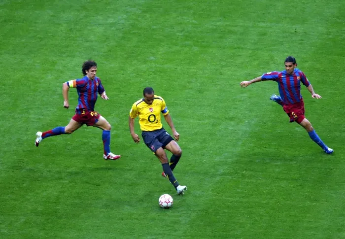 Framed Print : Thierry Henry (Arsenal) Carlos Puyol and Rafael Marquez (Barcelona)