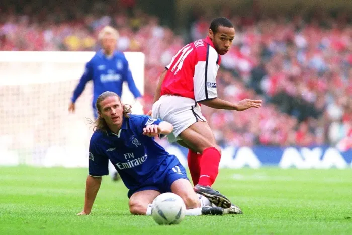 Framed Print : Thierry Henry (Arsenal) Emmanuel Petit (Chelsea). Arsenal 2: 0 Chelsea Framed Print : Thierry Henry (Arsenal) Emmanuel Petit (Chelsea). Arsenal 2: 0 Chelsea