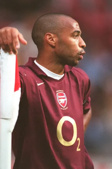 Framed Print : Thierry Henry Leads Arsenal to Glory: 2-1 Victory over Porto, Amsterdam Tournament 2005