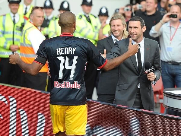 Thierry Henry and Martin Keown Reunited: Arsenal v New York Red Bulls, Emirates Cup 2011