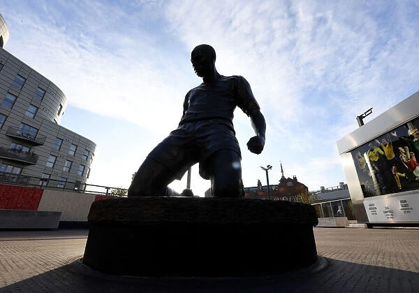 Thierry Henry Statue Honors Arsenal's Past Glory Amidst Europa League Contest at Emirates Stadium