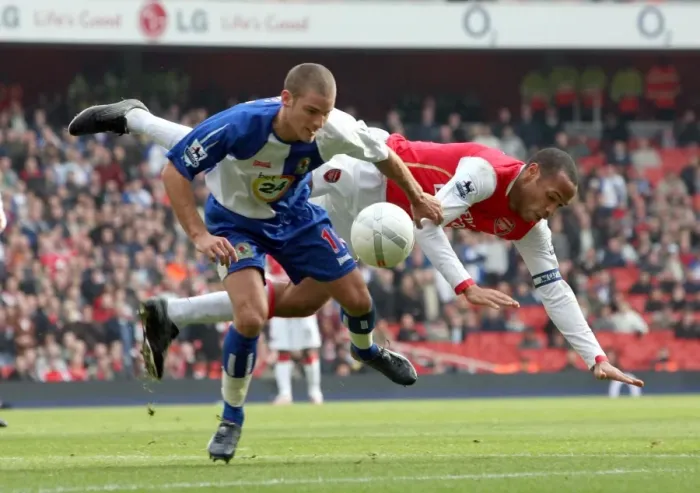 Framed Print : Thierry Henry vs. David Bentley: Stalemate at Emirates Stadium - FA Cup 5th Round, Arsenal vs. Blackburn Rovers (2007)