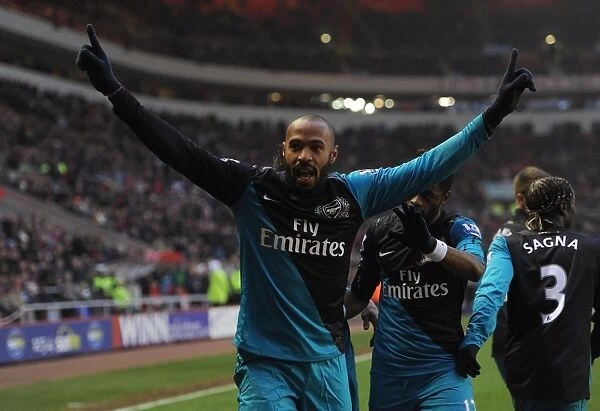 Thierry Henry's Brilliant Double: Arsenal's 2-1 Victory Over Sunderland in the Premier League