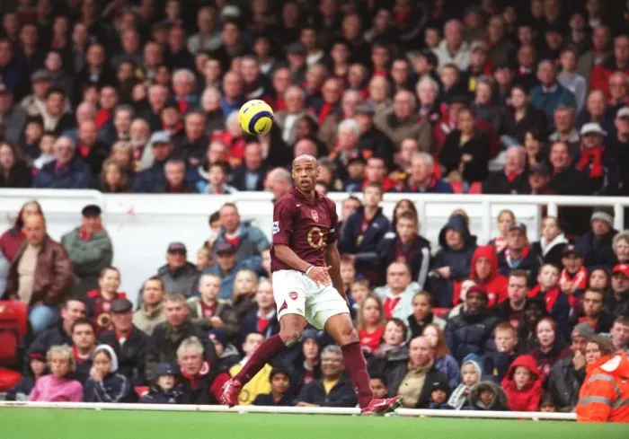 Framed Print : Thierry Henry's Hat-Trick: Arsenal's Glorious 3-1 Victory over Sunderland at Highbury, FA Premier League, London, 2005