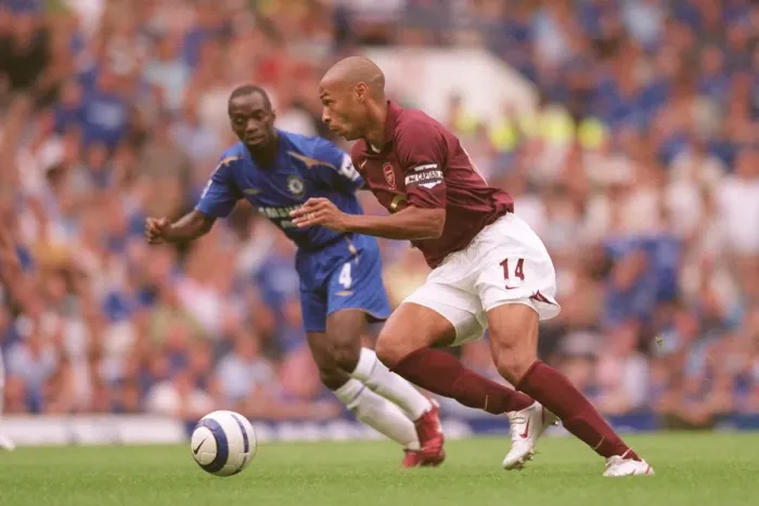 Framed Print : Thierry Henry's Triumph: Arsenal's FA Premier League Victory at Stamford Bridge (2005)