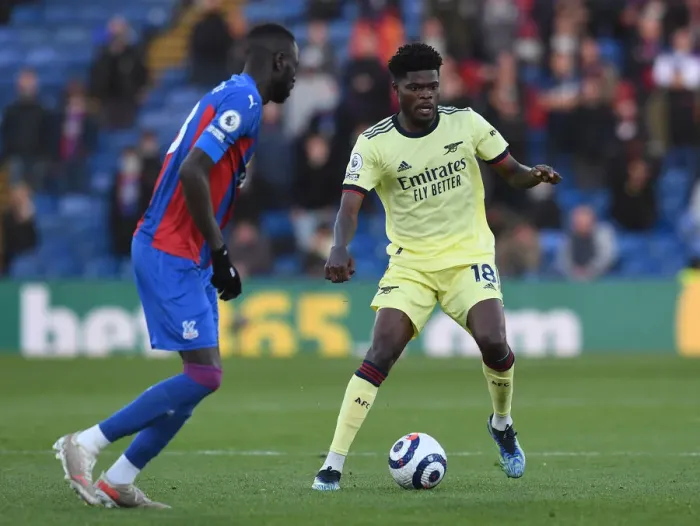 Framed Print : Thomas Partey in Action: Arsenal vs. Crystal Palace, Premier League 2020-21