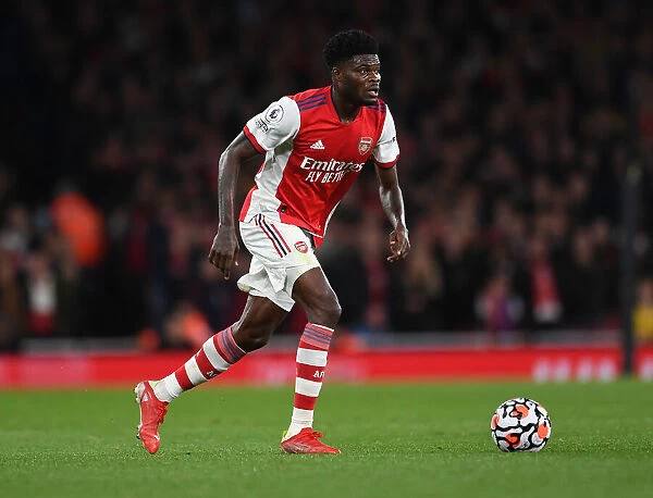 Thomas Partey in Action: Arsenal vs Crystal Palace, Premier League 2021-22