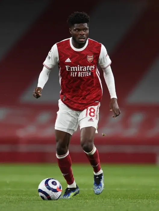 Framed Print : Thomas Partey in Action: Arsenal vs Everton, Premier League 2020-21