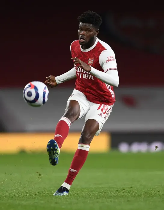 Framed Print : Thomas Partey in Action: Arsenal vs Everton, Premier League 2020-21