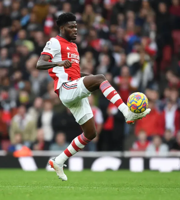 Framed Print : Thomas Partey in Action: Arsenal vs Manchester City, Premier League 2021-22 Framed Print : Thomas Partey in Action: Arsenal vs Manchester City, Premier League 2021-22