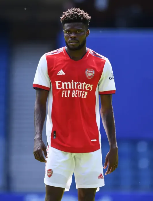 Framed Print : Thomas Partey in Action: Arsenal vs Rangers, Ibrox Stadium, 2021