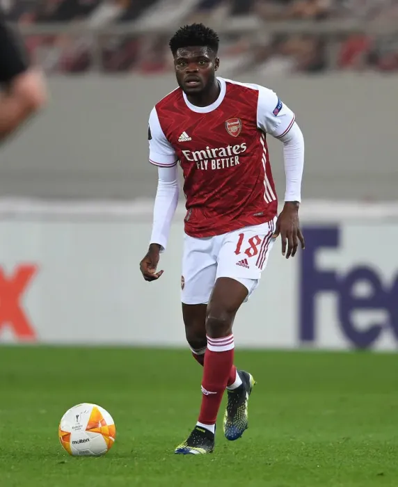 Framed Print : Thomas Partey in Action: Arsenal vs SL Benfica, UEFA Europa League (2021), Piraeus