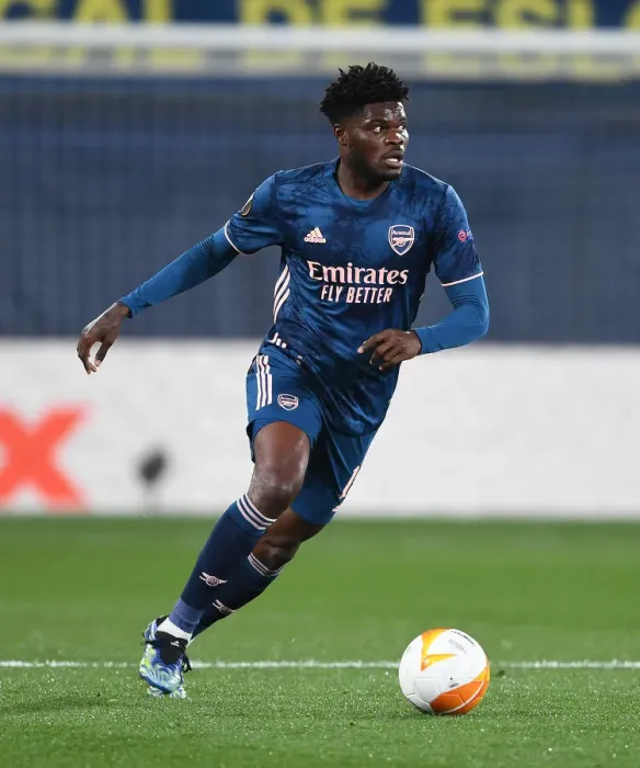 Framed Print : Thomas Partey in Action: Arsenal's Europa League Semi-Final Showdown with Villarreal (Behind Closed Doors)