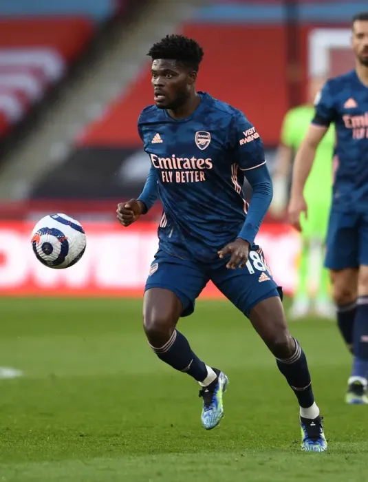 Framed Print : Thomas Partey in Action: Arsenal's Midfield Maestro Shines Against Sheffield United, Premier League 2020-21