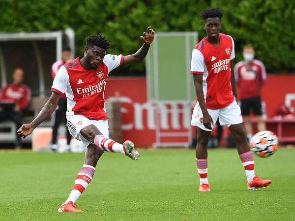 Thomas Partey in Action: Arsenal's Pre-Season Battle against Watford (July 2021)