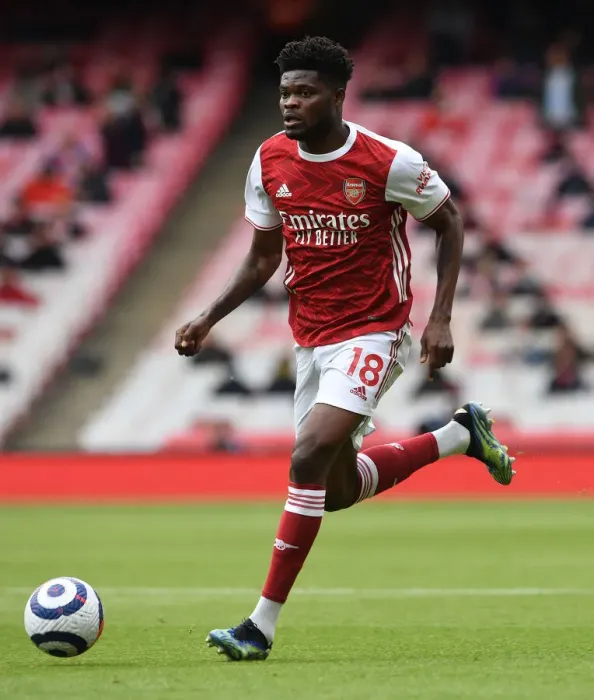 Framed Print : Thomas Partey: Arsenal vs Brighton & Hove Albion, Premier League 2020-21 - In Action