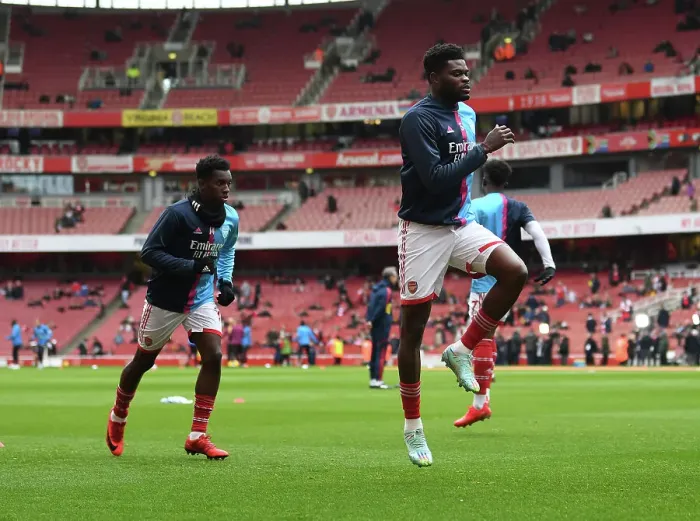 Framed Print : Thomas Partey: Arsenal's Midfield Maestro Readies for Brentford Battle