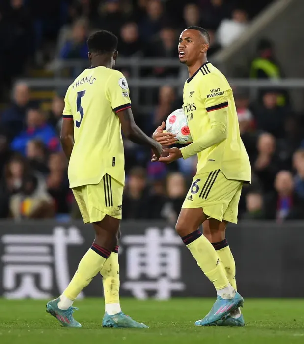 Framed Print : Thomas Partey and Gabriel: Arsenal's Defensive Duo in Action against Crystal Palace (April 2022) Framed Print : Thomas Partey and Gabriel: Arsenal's Defensive Duo in Action against Crystal Palace (April 2022)
