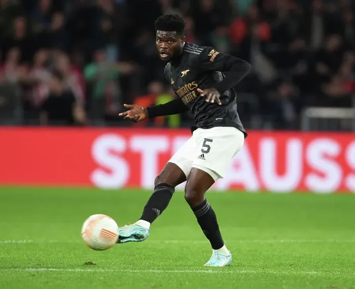 Framed Print : Thomas Partey Leads Arsenal in UEFA Europa League Clash Against PSV Eindhoven