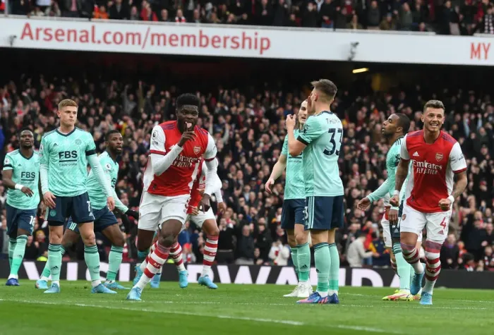 Framed Print : Thomas Partey Scores: Arsenal vs. Leicester City, Premier League 2021-22