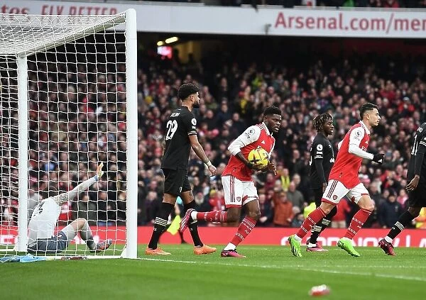 Thomas Partey Scores First Arsenal Goal: Arsenal FC vs AFC Bournemouth, Premier League 2022-23