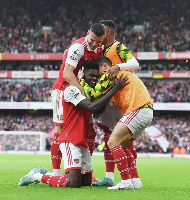 Framed Print : Thomas Partey Scores His Fourth: Arsenal's Thrilling Victory Over Nottingham Forest (2022-23)