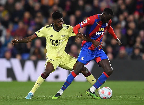 Thomas Partey vs Cheikhou Kouyate: Intense Battle in Crystal Palace vs Arsenal Premier League Clash