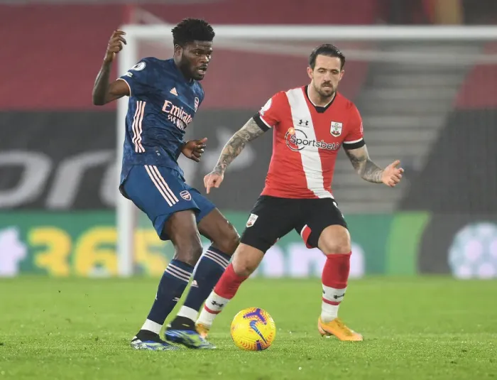 Framed Print : Thomas Partey vs. Danny Ings: A Battle in Empty St. Mary's – Southampton vs. Arsenal, Premier League 2021 Framed Print : Thomas Partey vs. Danny Ings: A Battle in Empty St. Mary's – Southampton vs. Arsenal, Premier League 2021