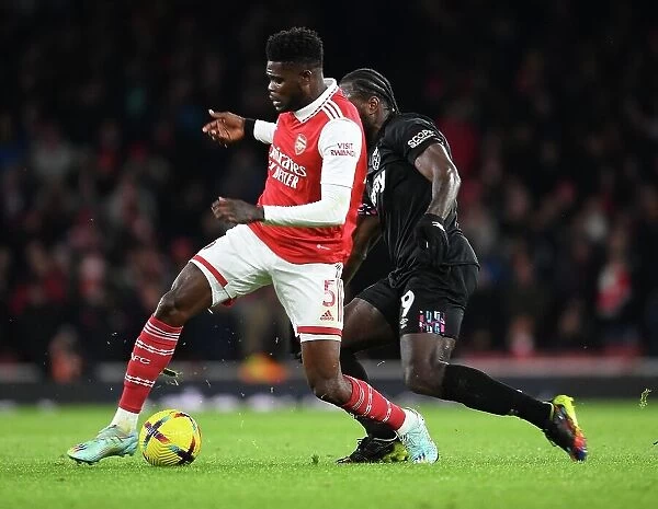Thomas Partey's Midfield Masterclass: Arsenal Overpowers West Ham's Michail Antonio