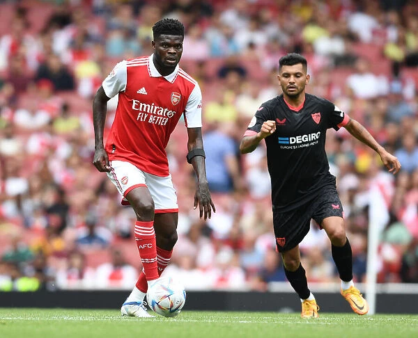 Thomas Partey's Standout Performance: Arsenal's Emirates Cup Victory over Sevilla, 2022
