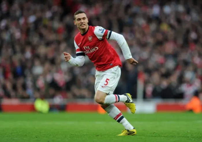 Framed Print : Thomas Vermaelen in Action: Arsenal vs. Tottenham Hotspur, Premier League 2012-13 Framed Print : Thomas Vermaelen in Action: Arsenal vs. Tottenham Hotspur, Premier League 2012-13