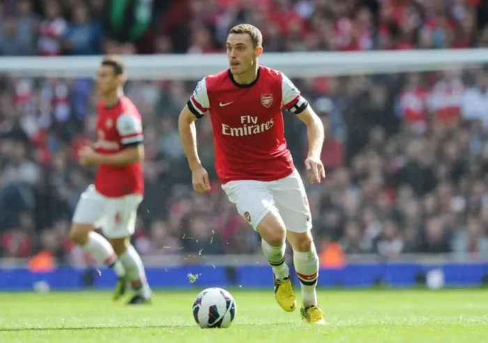 Framed Print : Thomas Vermaelen in Action: Arsenal vs Chelsea, Premier League 2012-13