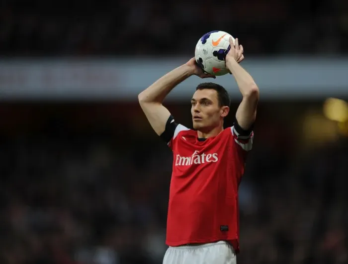 Framed Print : Thomas Vermaelen in Action: Arsenal vs West Ham United, Premier League 2013-2014 Framed Print : Thomas Vermaelen in Action: Arsenal vs West Ham United, Premier League 2013-2014