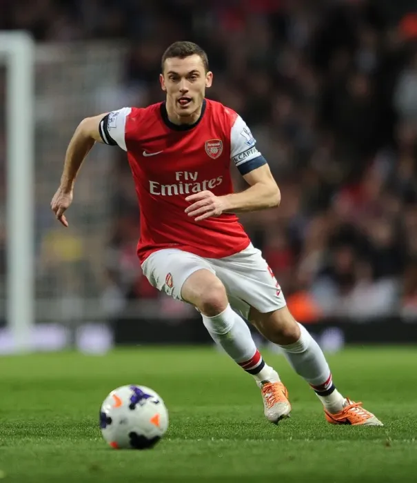 Framed Print : Thomas Vermaelen in Action: Arsenal vs West Ham United, Premier League 2013-2014 Framed Print : Thomas Vermaelen in Action: Arsenal vs West Ham United, Premier League 2013-2014
