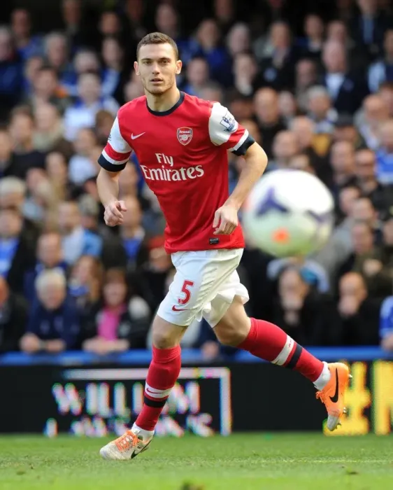 Framed Print : Thomas Vermaelen in Action: Chelsea vs. Arsenal, Premier League 2013-14 Framed Print : Thomas Vermaelen in Action: Chelsea vs. Arsenal, Premier League 2013-14