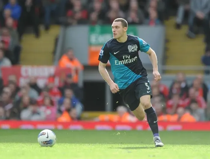 Framed Print : Thomas Vermaelen in Action: Liverpool vs Arsenal, Premier League 2011-12