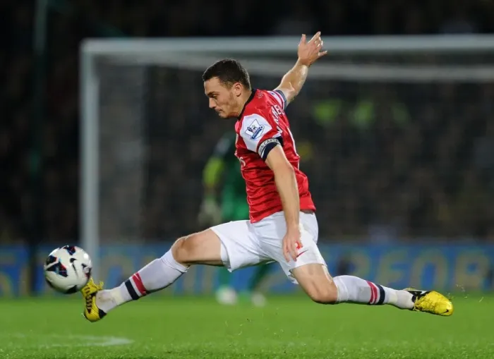 Framed Print : Thomas Vermaelen in Action: Norwich City vs Arsenal, Premier League 2012-13 Framed Print : Thomas Vermaelen in Action: Norwich City vs Arsenal, Premier League 2012-13