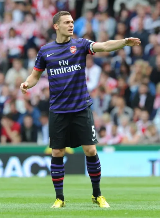Framed Print : Thomas Vermaelen in Action: Stoke City vs. Arsenal, Premier League 2012-13 Framed Print : Thomas Vermaelen in Action: Stoke City vs. Arsenal, Premier League 2012-13