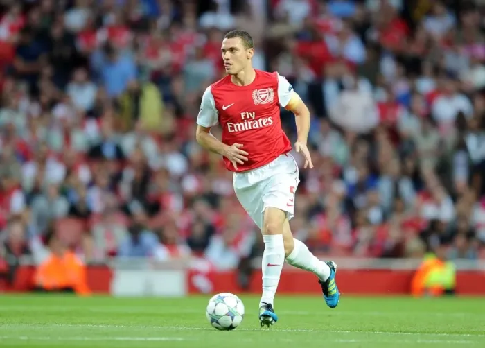 Framed Print : Thomas Vermaelen (Arsenal). Arsenal 1: 0 Udinese. UEFA Champins League Qualifying Round, 1st leg