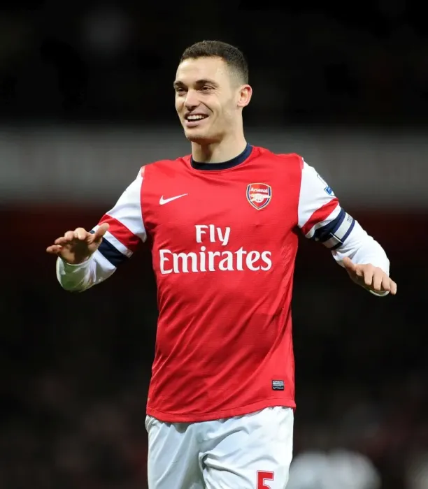 Framed Print : Thomas Vermaelen (Arsenal). Arsenal 7: 3 Newcastle United. Barclays Premier League Framed Print : Thomas Vermaelen (Arsenal). Arsenal 7: 3 Newcastle United. Barclays Premier League