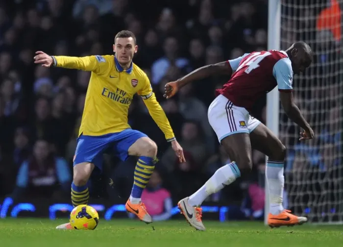 Framed Print : Thomas Vermaelen (Arsenal) Carlton Cole (West Ham). West Ham United 1: 3 Arsenal