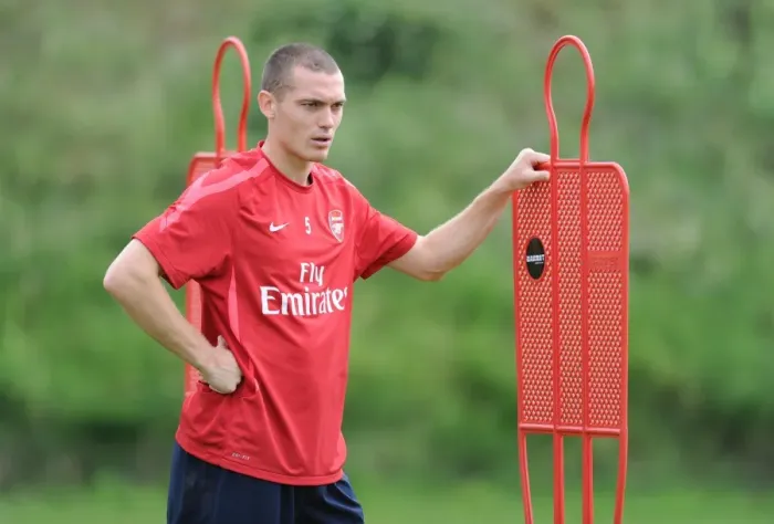 Framed Print : Thomas Vermaelen at Arsenal Training Camp, Austria, 2010 Framed Print : Thomas Vermaelen at Arsenal Training Camp, Austria, 2010