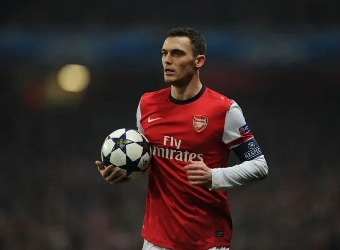 Framed Print : Thomas Vermaelen: Arsenal's Defensive Wall Against Bayern Munich in the 2012-13 Champions League