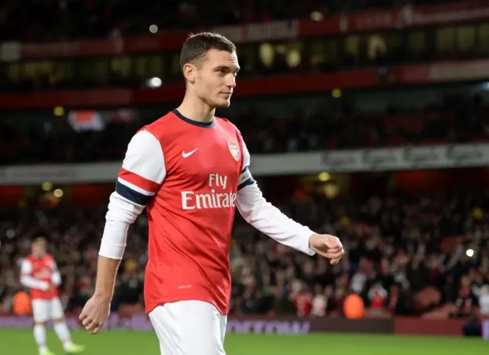 Framed Print : Thomas Vermaelen: Arsenal's Focus Before Arsenal v Chelsea - Capital One Cup 2013-14 Framed Print : Thomas Vermaelen: Arsenal's Focus Before Arsenal v Chelsea - Capital One Cup 2013-14