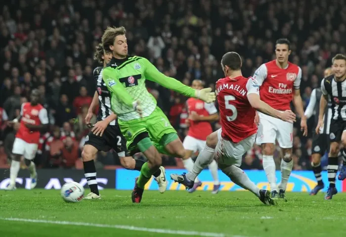 Framed Print : Thomas Vermaelen Scores the Second Goal: Arsenal vs. Newcastle United, Premier League 2011-12 Framed Print : Thomas Vermaelen Scores the Second Goal: Arsenal vs. Newcastle United, Premier League 2011-12