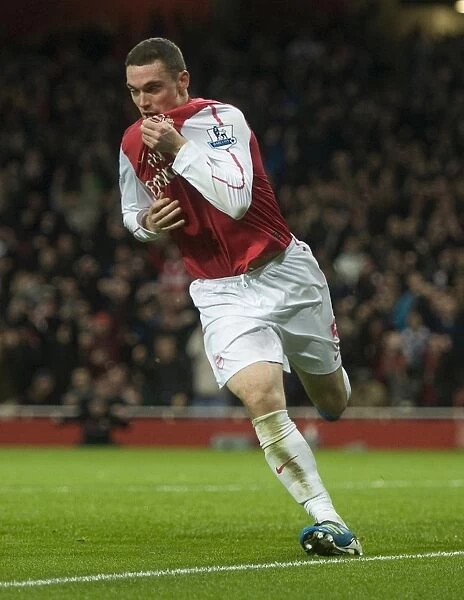 Thomas Vermaelen's Goal Celebration: Arsenal vs. Fulham (2011-12)