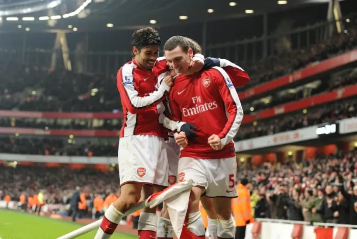 Framed Print : Thomas Vermaelen's Strike: Arsenal's Triumphant Moment with Rosicky and Eduardo vs. Bolton Wanderers (4:2), Barclays Premier League, 2010