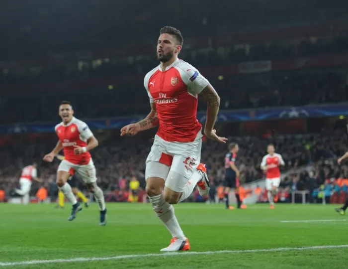 Framed Print : Thrilling Goal: Olivier Giroud Scores for Arsenal against FC Bayern Munchen, UEFA Champions League 2015 / 16 Framed Print : Thrilling Goal: Olivier Giroud Scores for Arsenal against FC Bayern Munchen, UEFA Champions League 2015 / 16