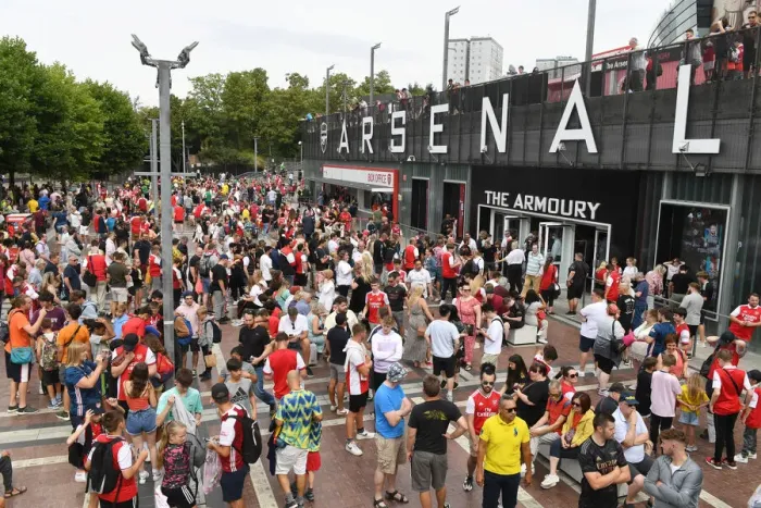 Framed Print : Throngs of Arsenal Fans Gathered Outside Emirates Stadium for the Arsenal vs Sevilla Pre-Season Clash, London 2022